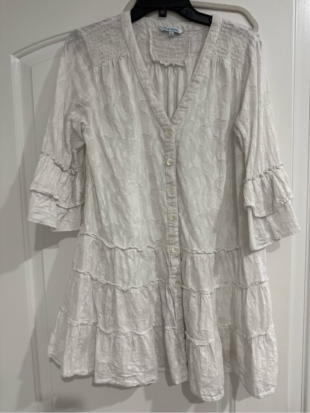 blue island white coverup